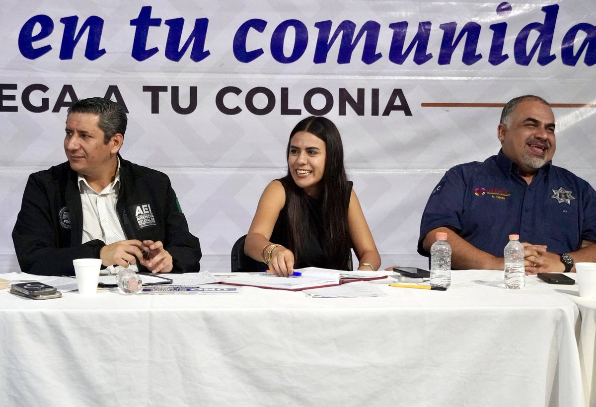 tequiobienestar's tweet photo. En el Fraccionamiento El Rosario, la subsecretaria @ferschmidtr acompañó la jornada Fiscalía en tu Comunidad, encabezada por el @FiscalOaxaca. https://t.co/b1Y0n07AwX