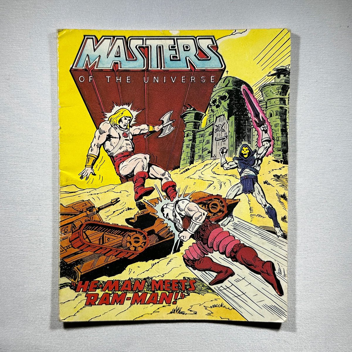 ragtagsales's tweet photo. Masters Of The Universe: He-Man Meets Ram-Man! Mini-Comic (1982), KEY! ORIGINAL!

Bidding starts @ $6.99 or Buy It Now for $9.95!

https://t.co/dPDE0D4SQG

#comics #heman #motu #retro #ebay https://t.co/gRyaWL7qEy