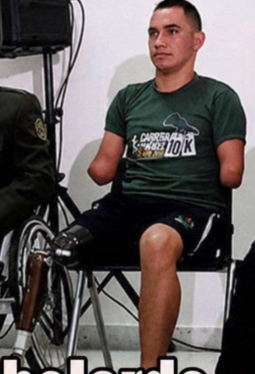 Caturomania's tweet photo. @GustavoBolivar El es Mochoman un ciclista para olímpico que fue reclutado por la guerrilla cuando un muchacho, logró escaparse y tiempo después se fue al ejército. La guerrilla le puso explosivos en su casa por venganza. NO SEA TAN HPTA TERGIVERSANDO SU HISTORIA!! 😡🤬 ZURDOPATAS. https://t.co/yg6eyBEyrH