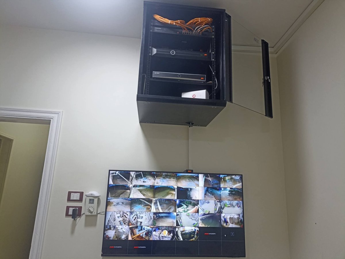 EmmanuelOwosen2's tweet photo. @Apexkicks254 Need professional ELV security solutions for your facility? Contact Wambi Enterprise today — 07017221101.”#SecuritySystem
#CCTVInstallation
#SmartHome
#FireAlarmSystem
#AIsecurity
#TechTok
#Surveillance
#HomeSecurity
#BusinessSecurity
#ELVSystems https://t.co/DhAcozraJZ