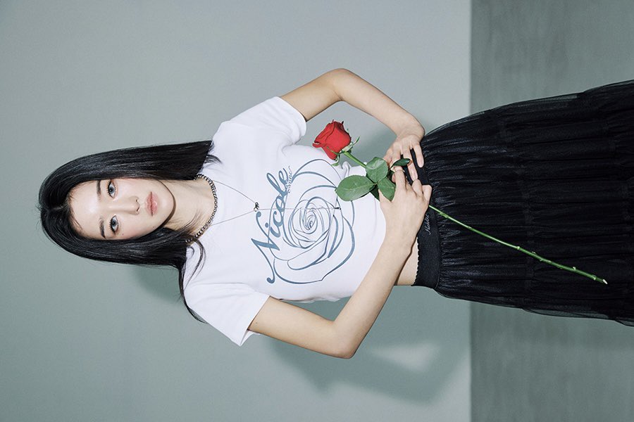 teddyb114's tweet photo. Seo Yea Ji x Nick &amp; Nicole 

26 SUMMER COLLECTION

#SeoYeaJi #서예지 #ซอเยจี 
#NickNicole #닉앤니콜 https://t.co/BliqZsFrcd