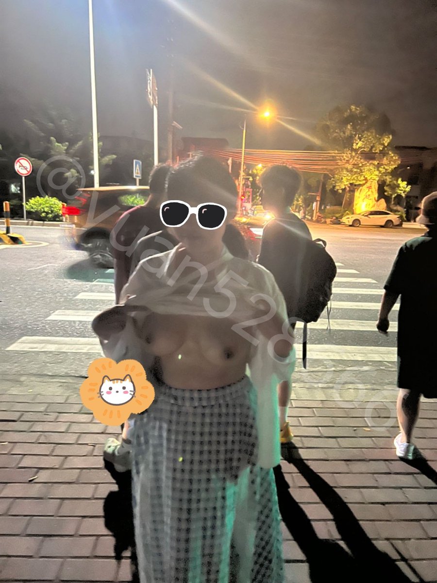 yuan520666's tweet photo. 020本周末有没有一起玩露出的搭子！

 @luchu777 @luchu888 

#露出 #广州露出 #情侣露出 #贺州 #人前露出 #旅游露出 https://t.co/NunyGmEUZk