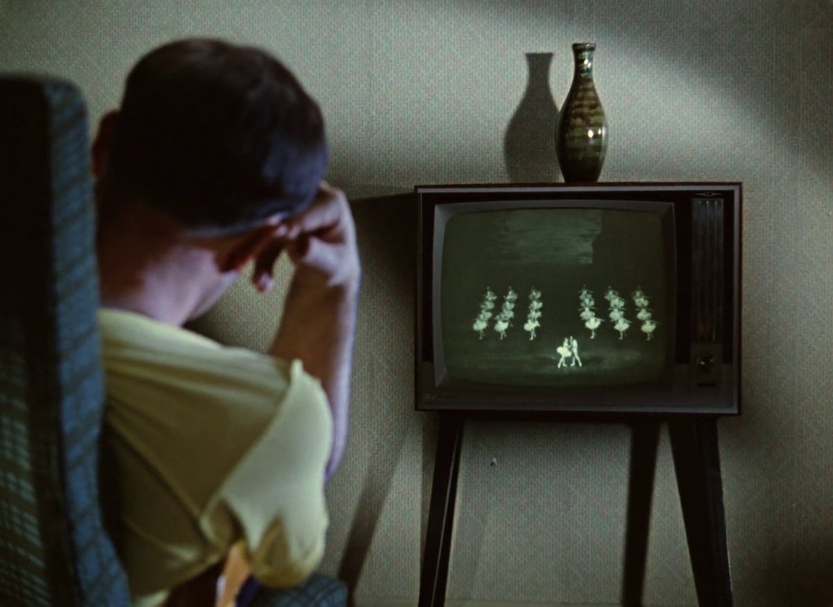 sovietcine's tweet photo. Televisions in Soviet Cinema https://t.co/qH3nfH9V96