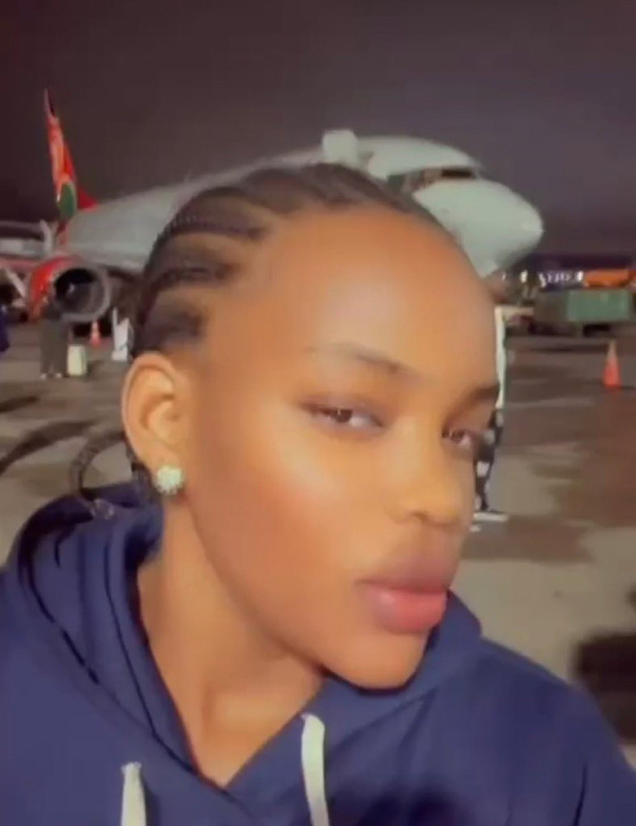 Mercymasitula's tweet photo. You all type send and you get the videos sent in your dms https://t.co/4J2UBBUuaY