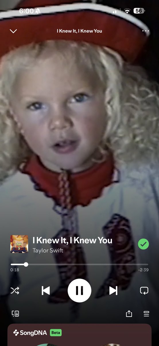 folkutation1313's tweet photo. YOURE KIDDING BABY TAY😭😭😭😭🥰🥰🥰 https://t.co/FTnzK9gtdN