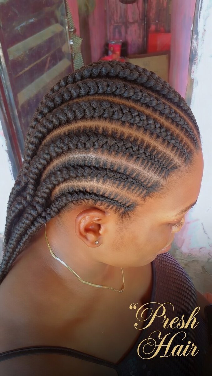 PreshThankg's tweet photo. This us what I do. 
I render good braiding services. 
Painless, long lasting and neat braids. 
Location: Owerri Imo State..

Business support is highly needed🙏 my shop needs upgrading . 
God bless you 🙏 https://t.co/clcCNRQ9jM