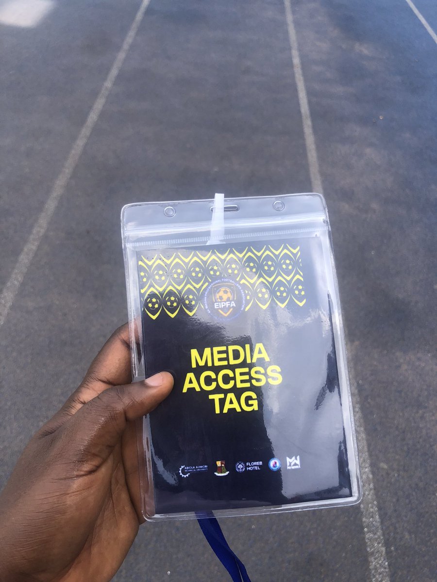 Ese_o_ghene's tweet photo. My first time at Adamasingba stadium, was to record highlights for a Novelty match between Ex Ibadan Pro &amp; Ex Super Eagles.

@_jaydtalker take your 💐 https://t.co/nXVRb6niIG