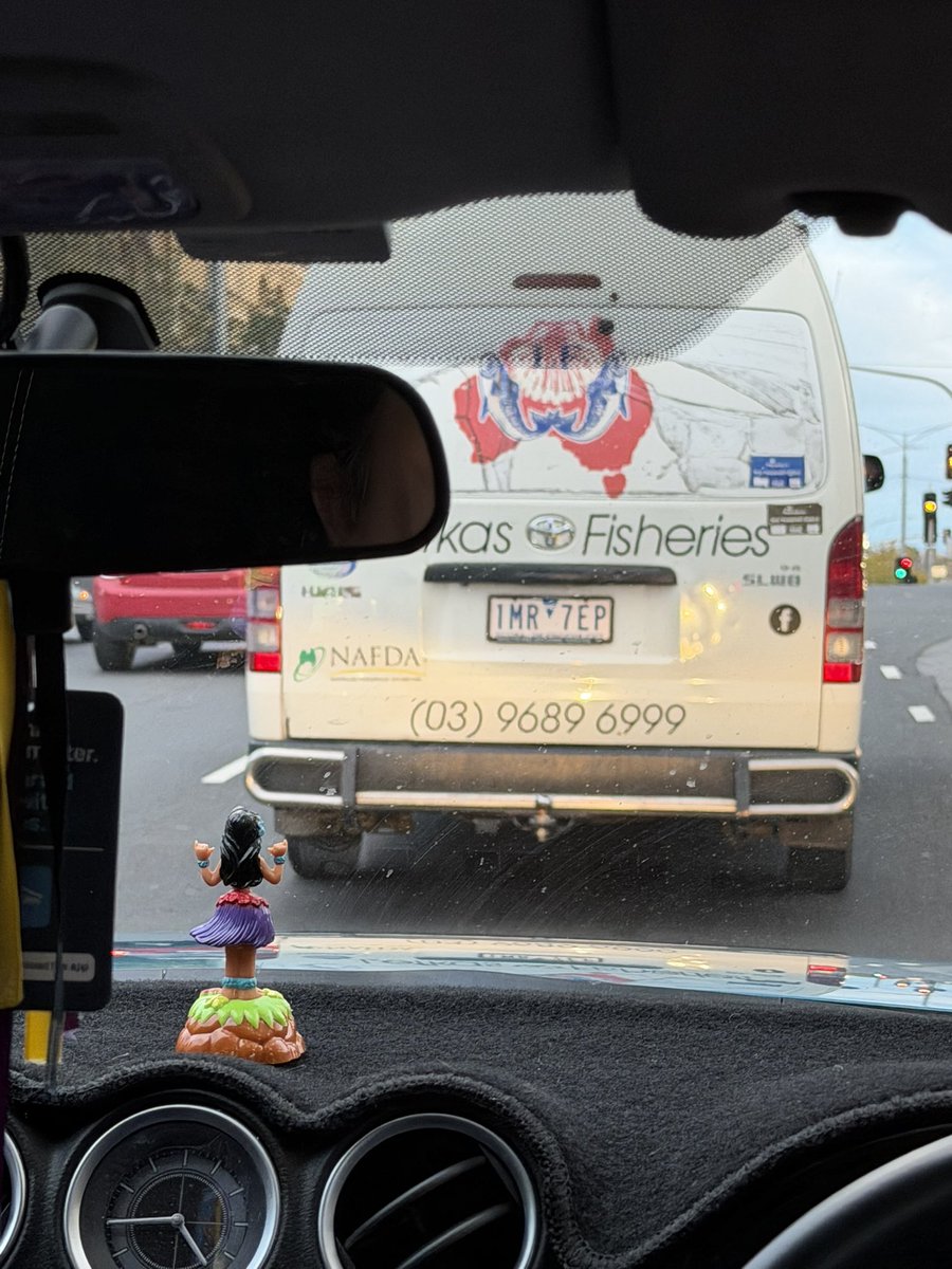 Sebvettel05's tweet photo. @VictoriaPolice this person just did any illegal act and pulled in front of us through the turning lane while we were stuck in traffic on Punt Road and then did again at the next intersection. https://t.co/CUQk1vJos2