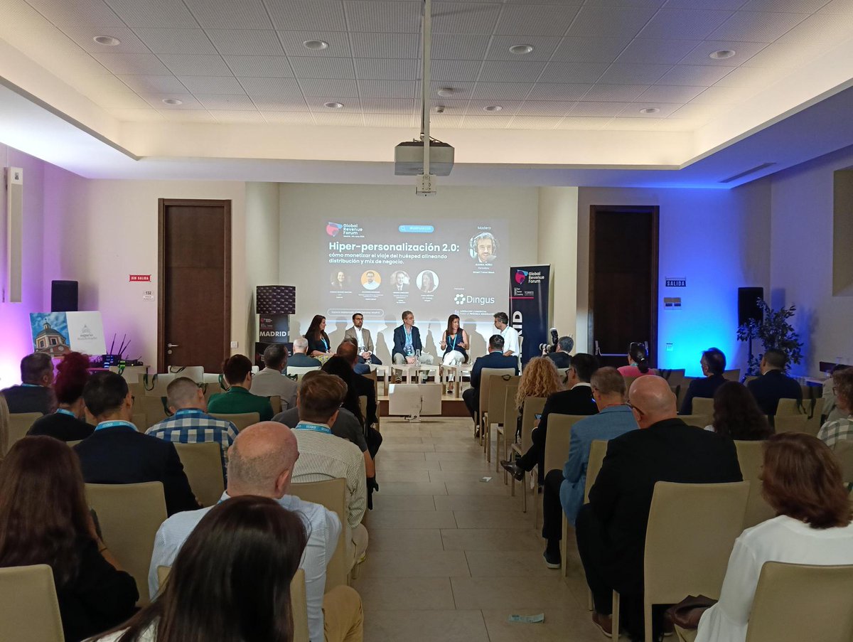 dingus_corp's tweet photo. 🌐 Dingus en el #GlobalRevenueForum Madrid 2026
📈Paula Servera en el panel 'Hiper-personalización 2.0': datos y tecnología como estrategia real de ingresos.
#dingus #SmartChannel #tecnología #datos https://t.co/wEzqXspeu1