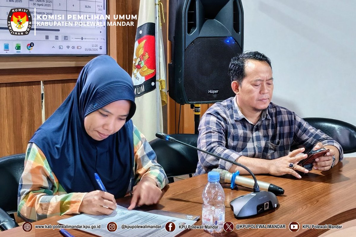 KPU_POLMAN's tweet photo. Hai #TemanPemilih KPU Polewali Mandar melaksanakan Rapat Pleno Penetapan Kartu Kendali Sistem Pengendalian Intern Pemerintah (SPIP) bulan juni 2026 di Aula di aulah Lantai 2 Kantor KPU kabupten polewli
mandar pada jumat (5/6/2026).

#KPUMelayani https://t.co/12tdWuKrSe