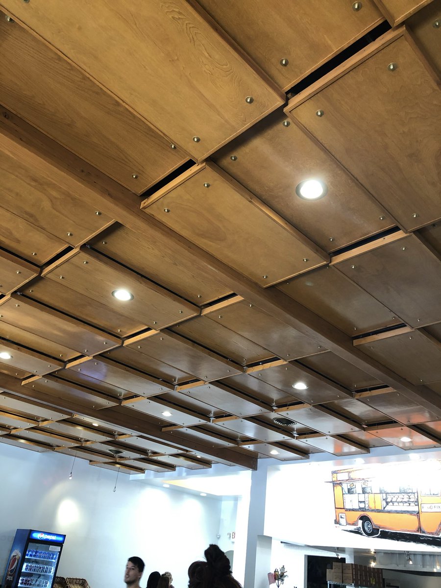 YoMelToo's tweet photo. @Architectolder One of my favorite ceilings. At a restaurant in California. https://t.co/CZhdG5mXgV