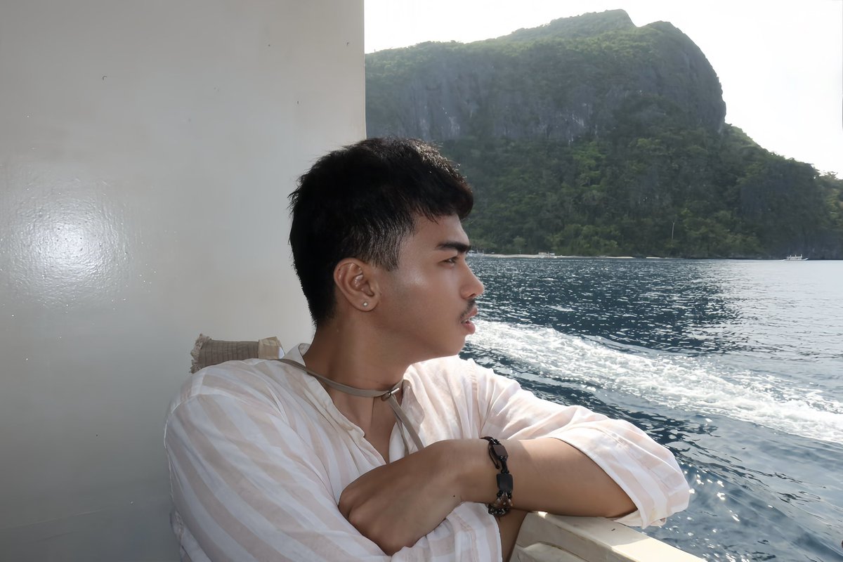 RealKyleHere's tweet photo. Wildest dreams https://t.co/ofGekNGZP7