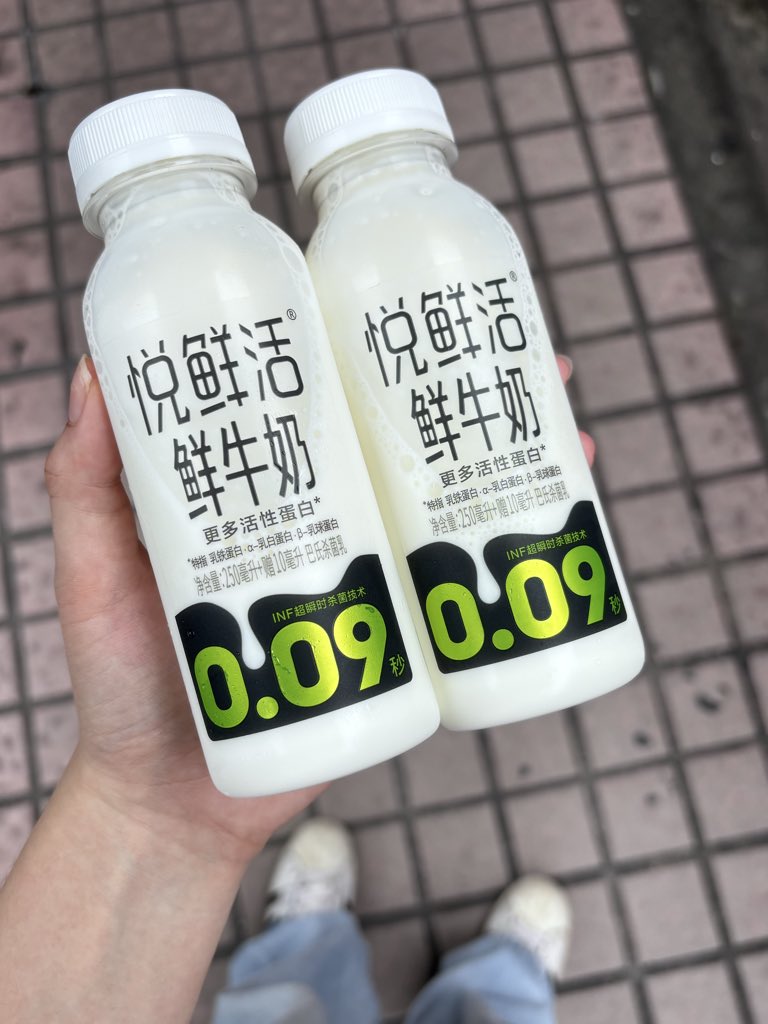 wslljn's tweet photo. 七仔我们喜欢你 https://t.co/v83pBGo4NA