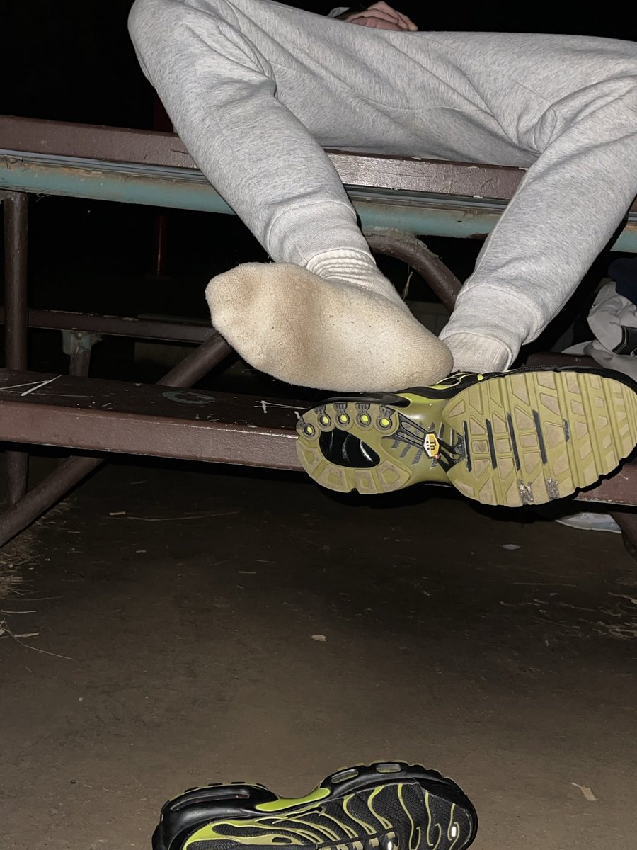 Masterjamesaus's tweet photo. Look at that dirty sole. 

The longer these TNs and socks stay on my feet, the more they own you. 

You can already feel yourself getting weaker, can’t you? That familiar pull in your gut… your resistance fading. 

Send and admit how badly you need this.

https://t.co/ZPFlt5KAhf

#Findom #Cashmaster #SneakerFetish #SockWorship #Scally #AussieFindom