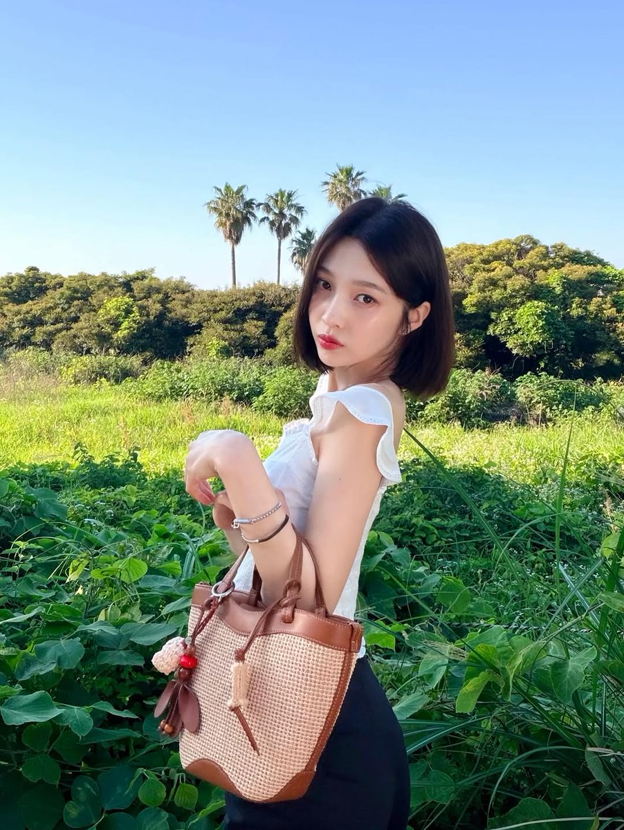JOYREVEDIVE's tweet photo. 260605 조이 인스타그램 https://t.co/s0NWkD7cEc