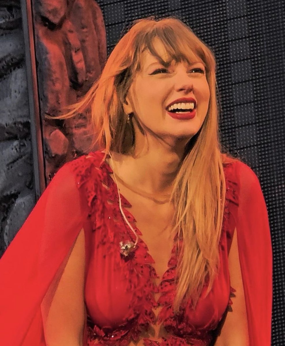 portaldebutbr's tweet photo. wearing that same smile
yeah, it’s been a while. https://t.co/iJSKsbLRxc