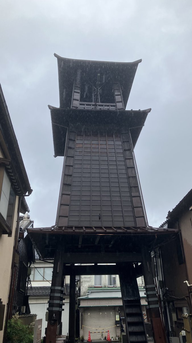nikoconsultant's tweet photo. 台風の川越

お店は臨時休業だったけど
観光地に人がいなくてゆっくりできました https://t.co/8sXjclW7z2