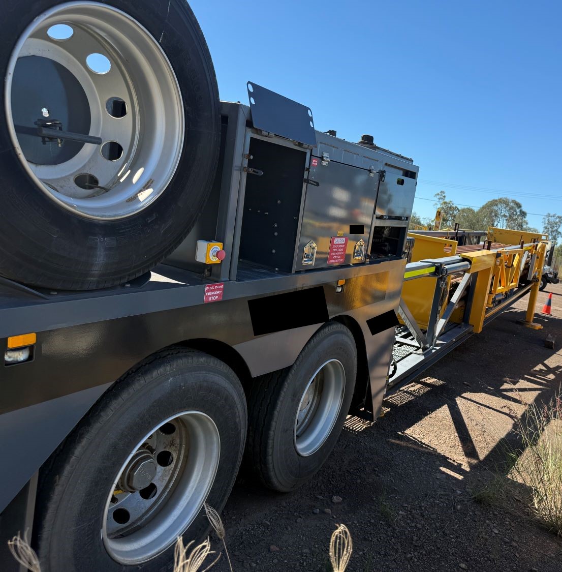 EquipmentHubPL's tweet photo. *FOR SALE* 2020 Obadare Tandem Axle Semi OD 40’ Foot Pipe Trailer *FOR SALE*

Make: Obadare
Model: Tandem Axle Semi OD
Year: 2020

*Finance Options Available*

Interested? Contact Us!
Email: info@equipmenthub.net / terry@equipmenthub.net
Ph: 1300 637 455 / 0407 826 159 https://t.co/rwubmhBAKZ