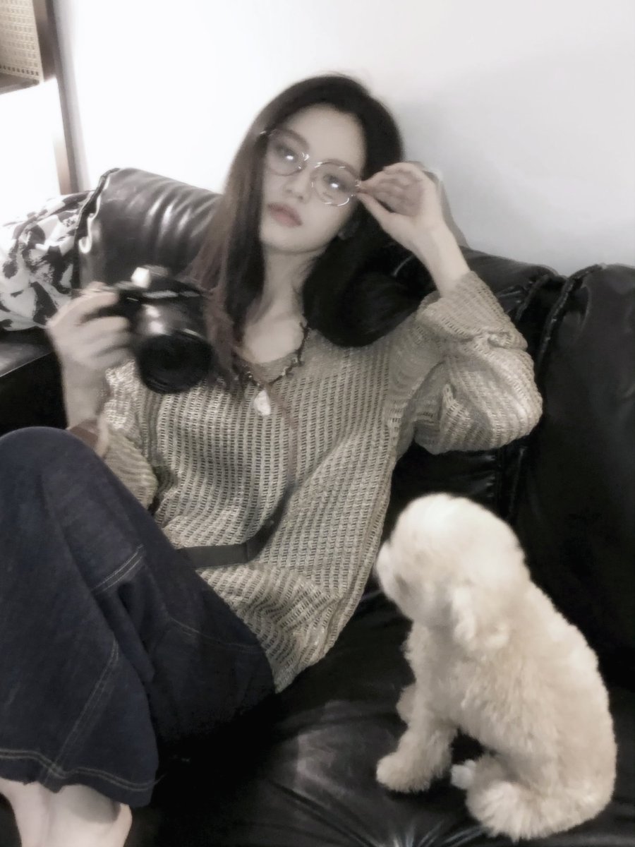 alaskaths's tweet photo. ⠀
⠀
     ❛   𝙿𝙾𝚂𝚃𝙲𝙰𝚁𝙳𝚂_ 𝒻𝓇𝑜𝓂_𝙰𝙻𝙰𝚂𝙺𝙰 ͏ ⎯⎯  𝗣𝗚. 𝟭𝟱𝟲/𝟯𝟲𝟱.   ❜

Been feeling kinda under the weather lately, hence this is a reminder for everyone to take care of their health. Consume lots of vitamins and stay hydrated, my loves. <3
⠀
⠀ https://t.co/Zz0mgSFpvw