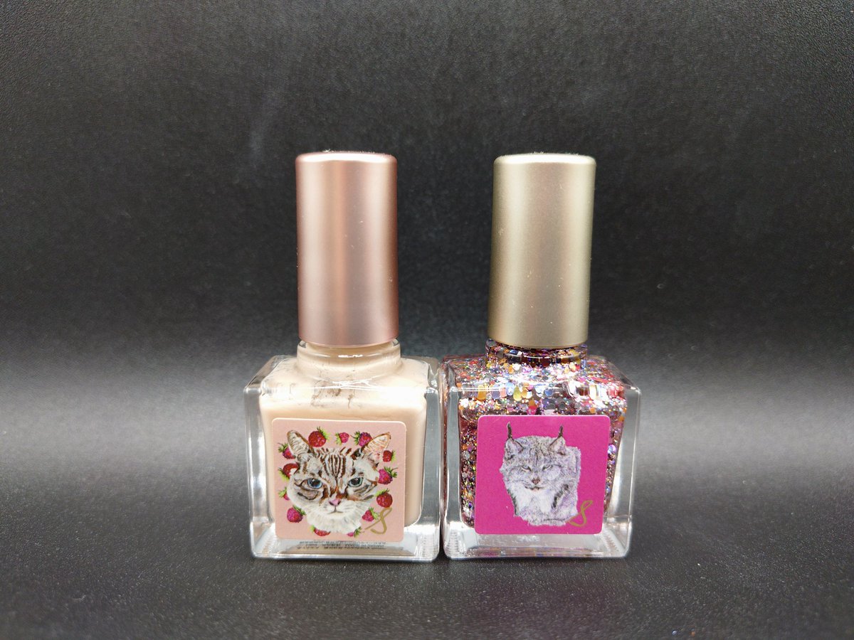 mrh668's tweet photo. 週末のネイル💅
ネイルエスの透明紅茶strawberryflavor
法事だったので、大人しく…普段ならベースのみにするのをちょっと素知らぬ顔でベージュネイルに。かけたところに法事後にごまかしも。
夫側の法事でしたが疲れきったのか帰ってシャワー浴びてから翌日まで寝倒してしまいました。体力がない… https://t.co/KrqukIWhKg