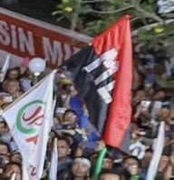 alonsix6's tweet photo. Que lindo ver que gente va a votar por una persona que representa el ML19, izquierda radical que reivindica la revolución y simpatiza con figuras terroristas del MRTA :) https://t.co/27mmV3Wdkj