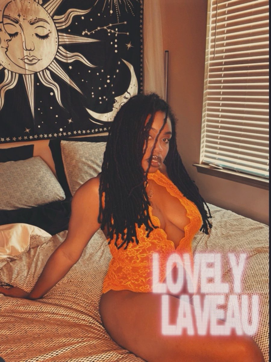 ItsLovelyLaveau's tweet photo. Aight bye✨ https://t.co/6KrwZflTGE