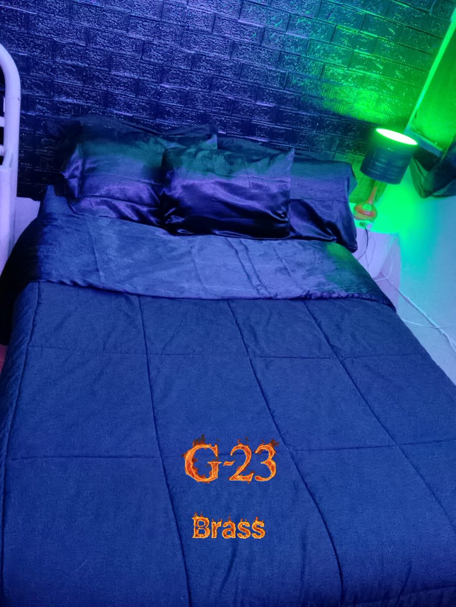 sqtm01's tweet photo. Las noches se sienten eternas y cargadas de deseo cuando sabes que en solo unos días más tendrás frente a ti a esa pareja Dark, caliente y perversa, platicando en live.  😈

Pero hoy ya llegaron las sábanas negras acorde a la ocasión… esas mismas que van a ser testigo de cómo el misterio oscuro y sexual de nuestra parejita se va a fundir con la energía salvaje y sin límites de los metaleros swingers. 💦

Prepárate para una noche llena de lujuria, sudor y placer sin tabúes.  ¡Nos vemos este domingo, bebé!😍😍😍

@KuroZhail ya los siguen y si no que esperan, en su cuenta tendran material exclusivo de nuestra reunion...