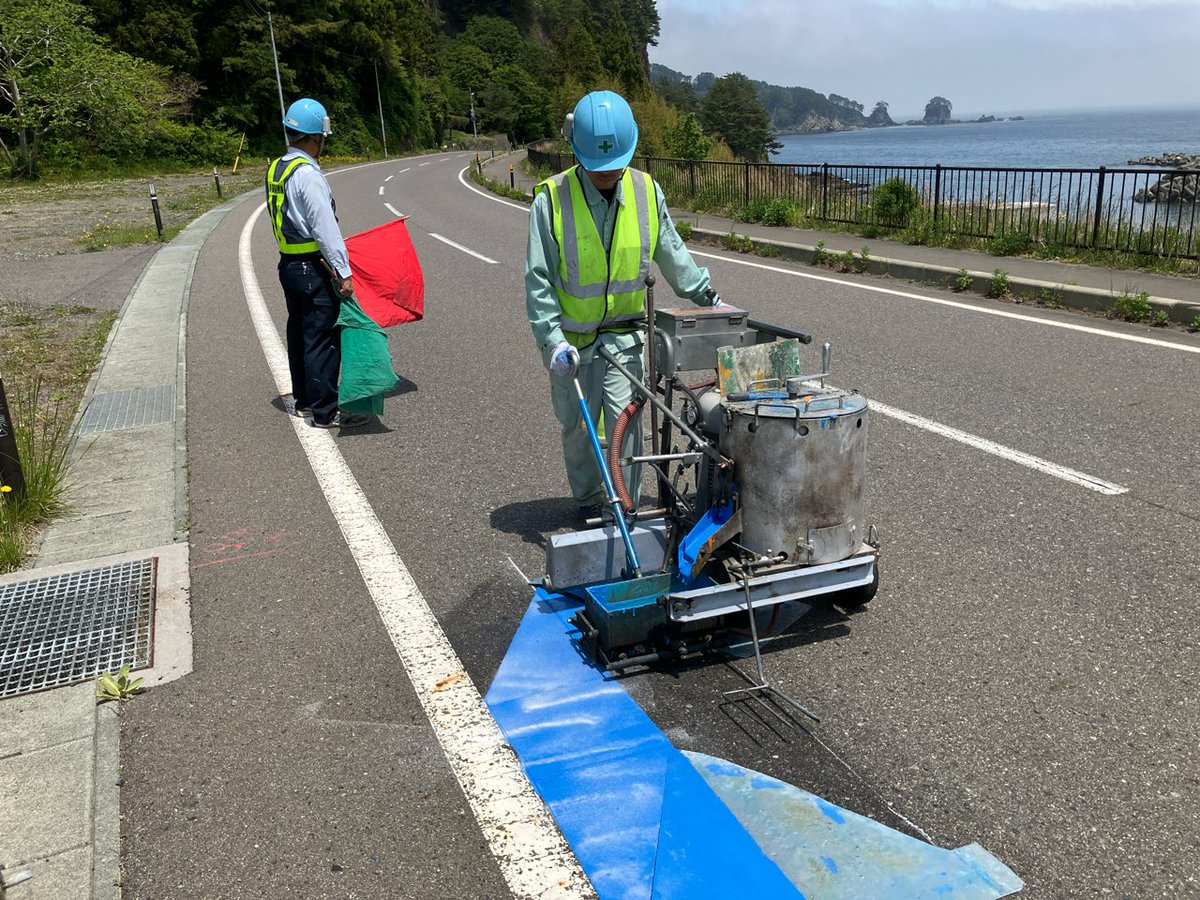 iwaizumidoboku's tweet photo. 県では自転車を活用した観光振興のため「岩手県広域サイクリングルート」を整備中🚴‍♂️

当センター管内では、県道岩泉平井賀普代線が「いわて三陸しおかぜルート」に設定され、現在田野畑南IC〜弁天トンネル付近で整備工事実施中

週末はサイクリングへ🚴

＃岩泉町　＃田野畑村　＃いわて三陸潮風ルート https://t.co/fXfx7a1KCH