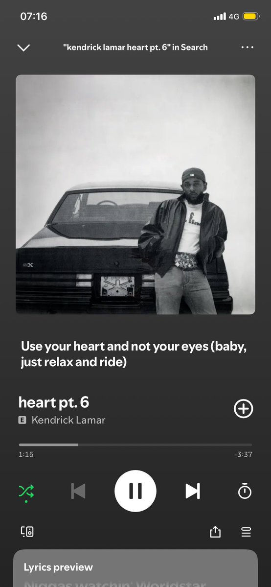 RubyReidd2's tweet photo. Kendrick Lamar to start the day. https://t.co/sUZl8XZ5jv