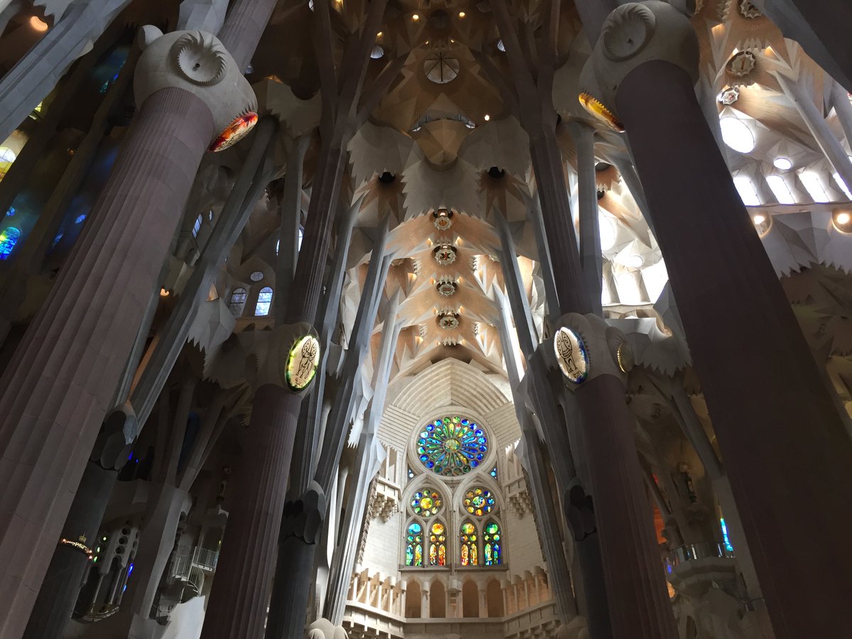 AceInEdina's tweet photo. @TrungTPhan Took this a few yrs ago.  The outside is incredible of course, but interior details are not to be overlooked.  A masterpiece https://t.co/mRNj9tnr72
