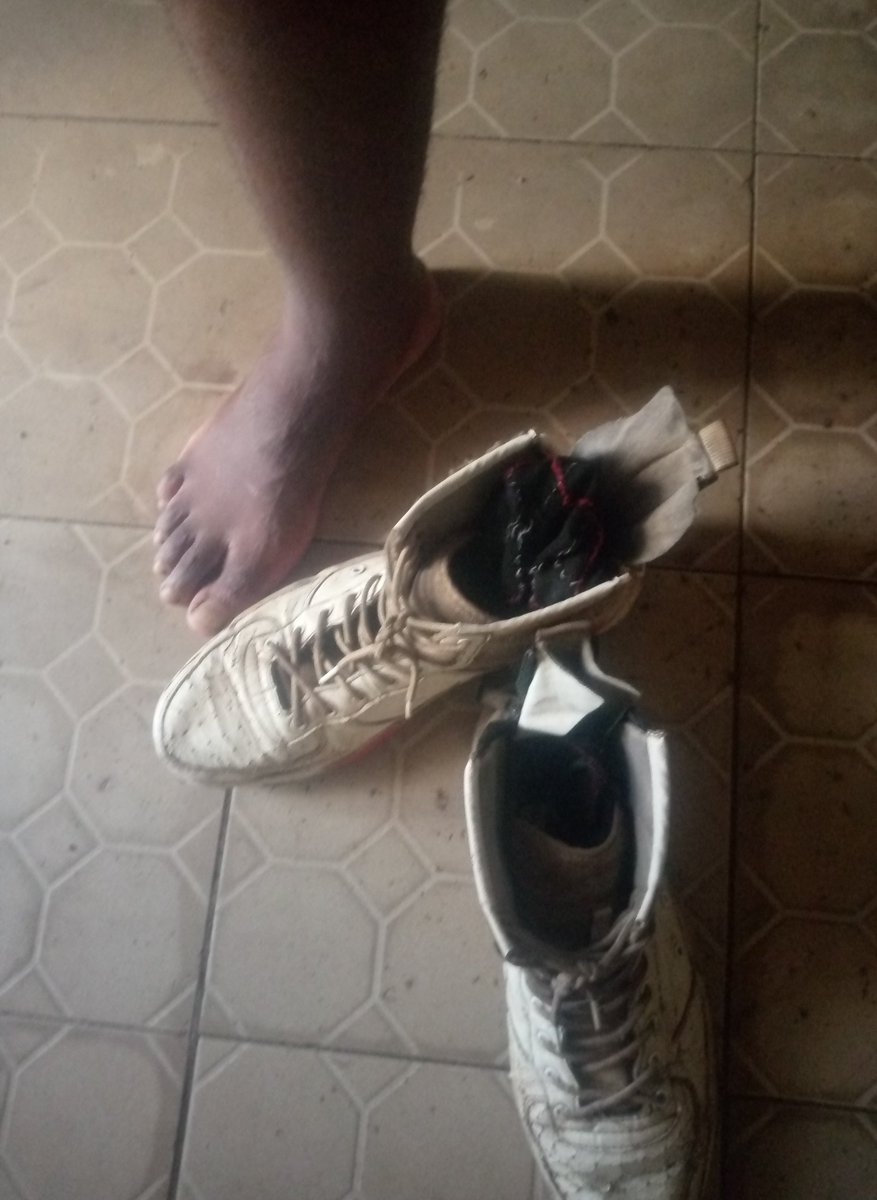 ercurry_'s tweet photo. Jobless ndiyo natoka kutafuta njaa.
Kumekucha 🏃🔥 https://t.co/5BTOj2r0vB