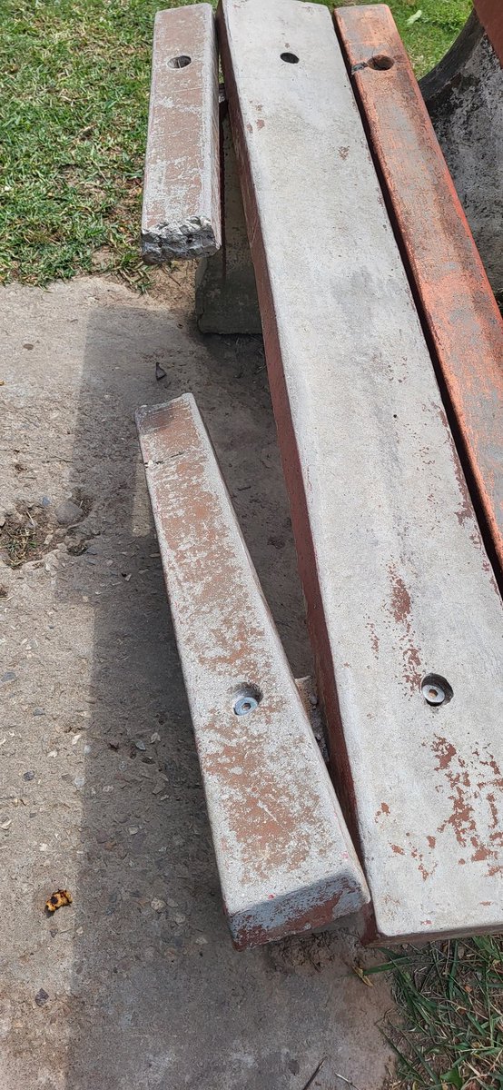 HSMatharu10's tweet photo. @HUDPunjab request to pls get these fixed in Park 1, sector 80. Many kids play here &amp; its very risky. 
@AAPPunjab https://t.co/6of9WvggyS
