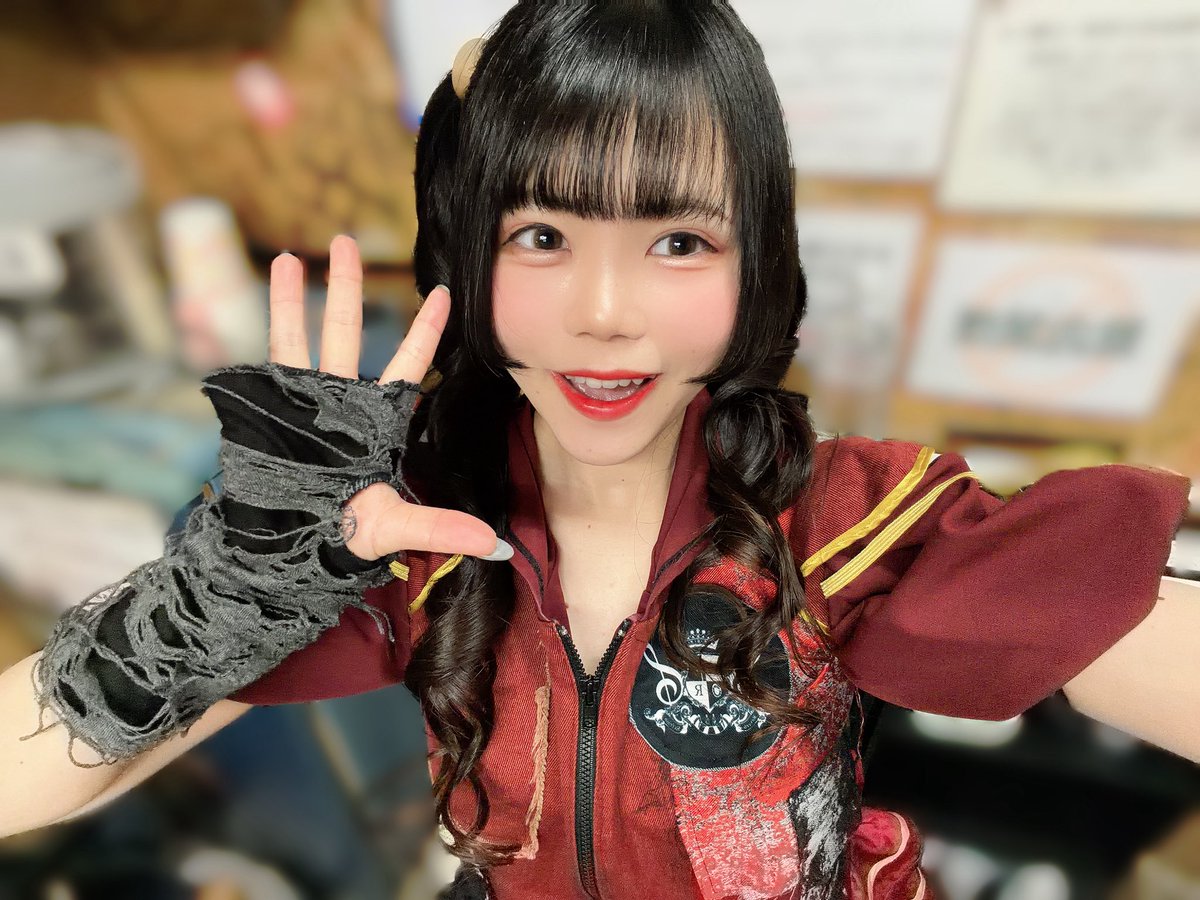 おはみょーーーん☀️ 本日こちらでふ💁🏻‍♀️💁🏻‍♀️ 平日だけど