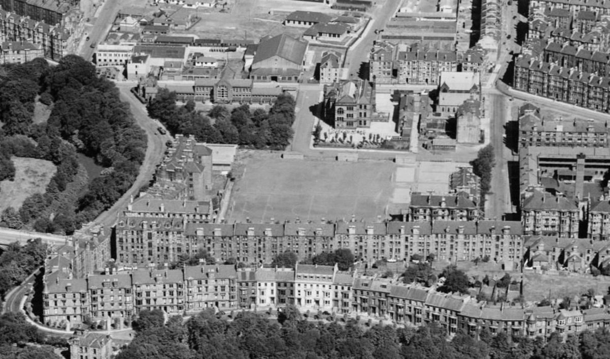TargetClydeside's tweet photo. @janetpontin @is_glasgow A Parachute Mine landed on what was a hotel at 83 Kelvin Drive. It went through a skylight and was suspended by the parachute, thankfully it didn't explode. The 2nd Parachute Mine that was dropped by this plane exploded at Wilton St/Queen Margaret Drive killing 5 people. https://t.co/MpaOA5f579