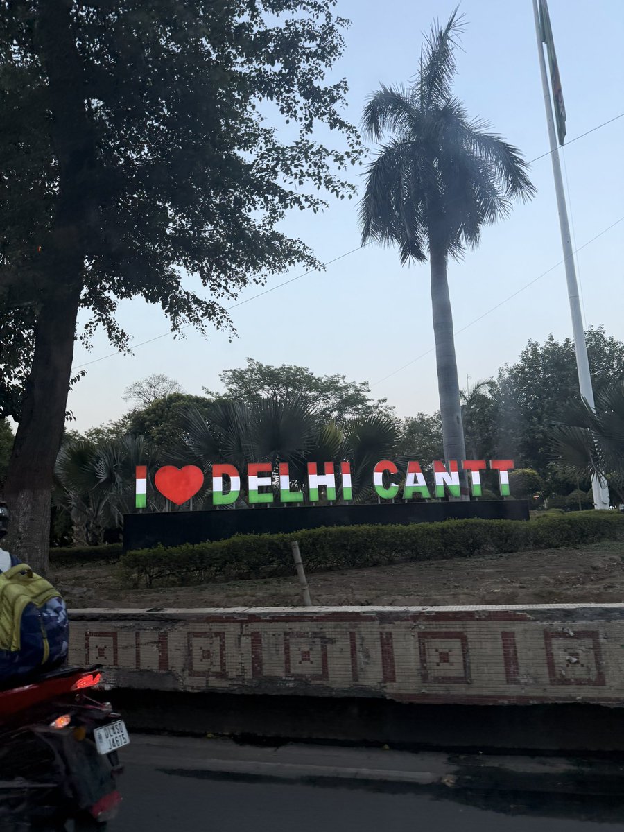 urm0m365's tweet photo. dilli w @ishpiss https://t.co/tOprheDUs4