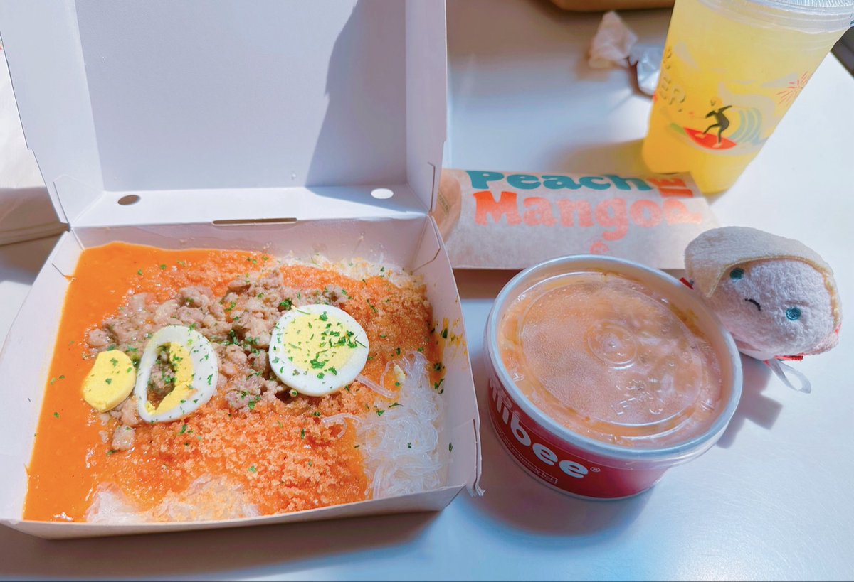 NewDuckCity's tweet photo. Ed enjoying some Jollibee https://t.co/DPrlsAh8ok
