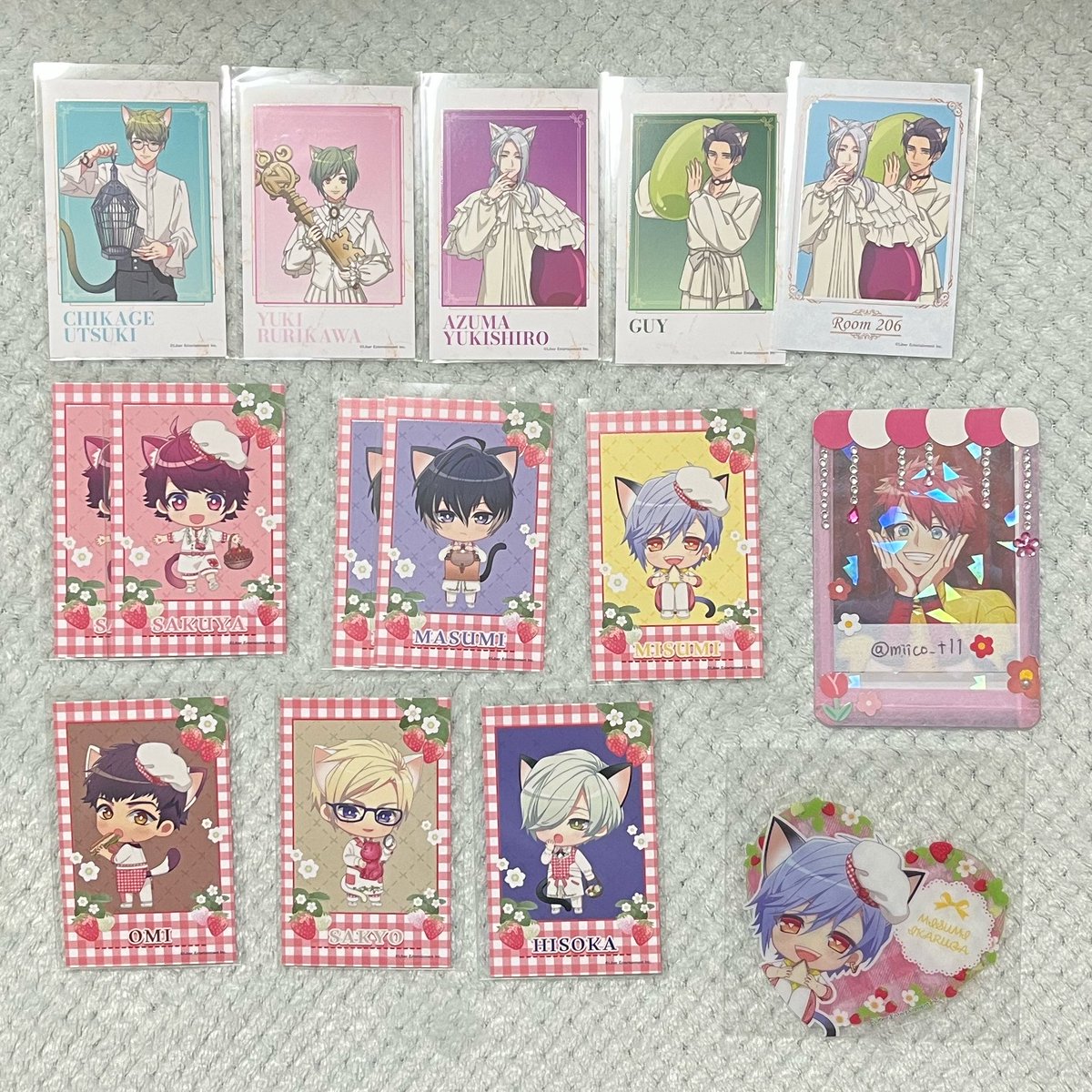 miico_t11's tweet photo. 【交換】 A3! ナンジャ フォトカ フォトカード ①SD ②クリアシート ③コースター 過去弾

譲▶︎ 咲也 真澄 綴 千景 天馬 幸 椋 三角 一成 九門 万里 臣 左京 丞 東 密

求▶︎ ※今弾
①至 綴1
②綴 至 臣 紬
③太一(等身) 至(SD)
※友人分含む

6/13池袋手渡し又は郵送 https://t.co/LM0RknYJky