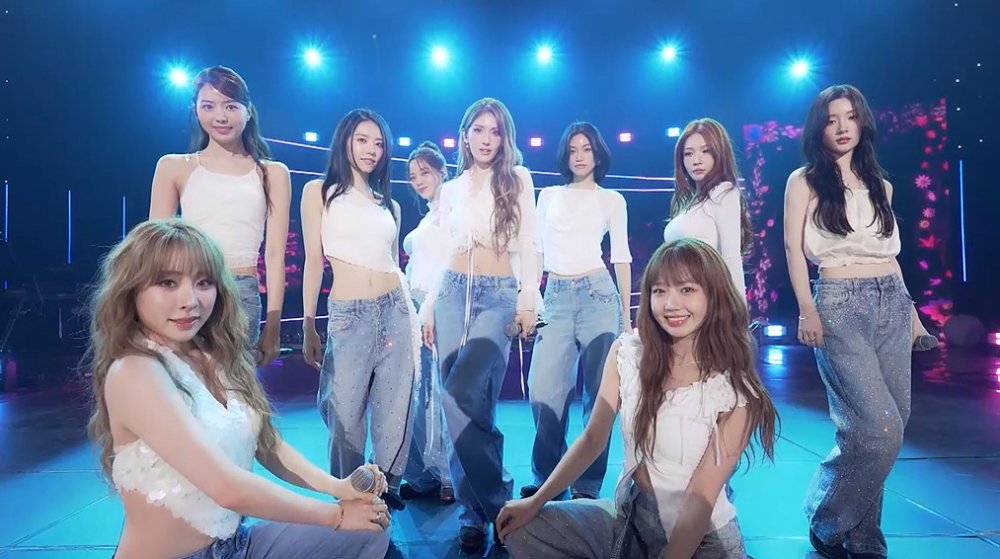 yd0803_'s tweet photo. 더시즌즈 아이오아이 얼른오세요🫶 https://t.co/7FhfGvmiW0