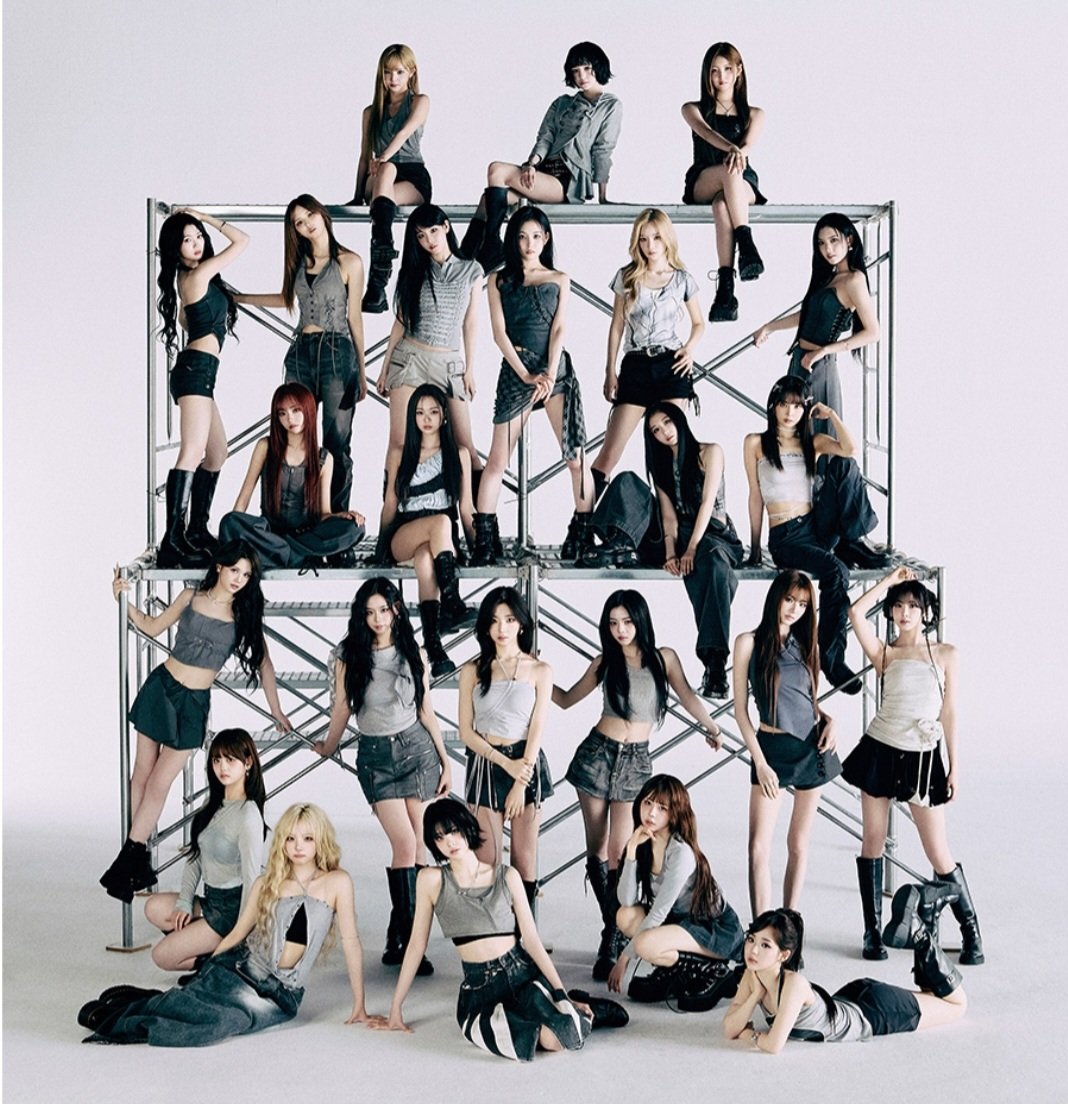 tripleS_kcharts's tweet photo. #tripleS Highest 1st Week Sales on Hanteo

LOVE&amp;POP pt.1 — 522,085*🆕️
ASSEMBLE25 — 516,626
Performante — 375,560
Beyond Beauty — 363,386
ASSEMBLE24 — 152,335
AESTHETIC — 54,866
ASSEMBLE — 41,740
⟡ — 38,640
ↀ — 35,587
ACCESS — 17,760

*still counting
#ASSEMBLE26 @triplescosmos https://t.co/qSKasHpW4M