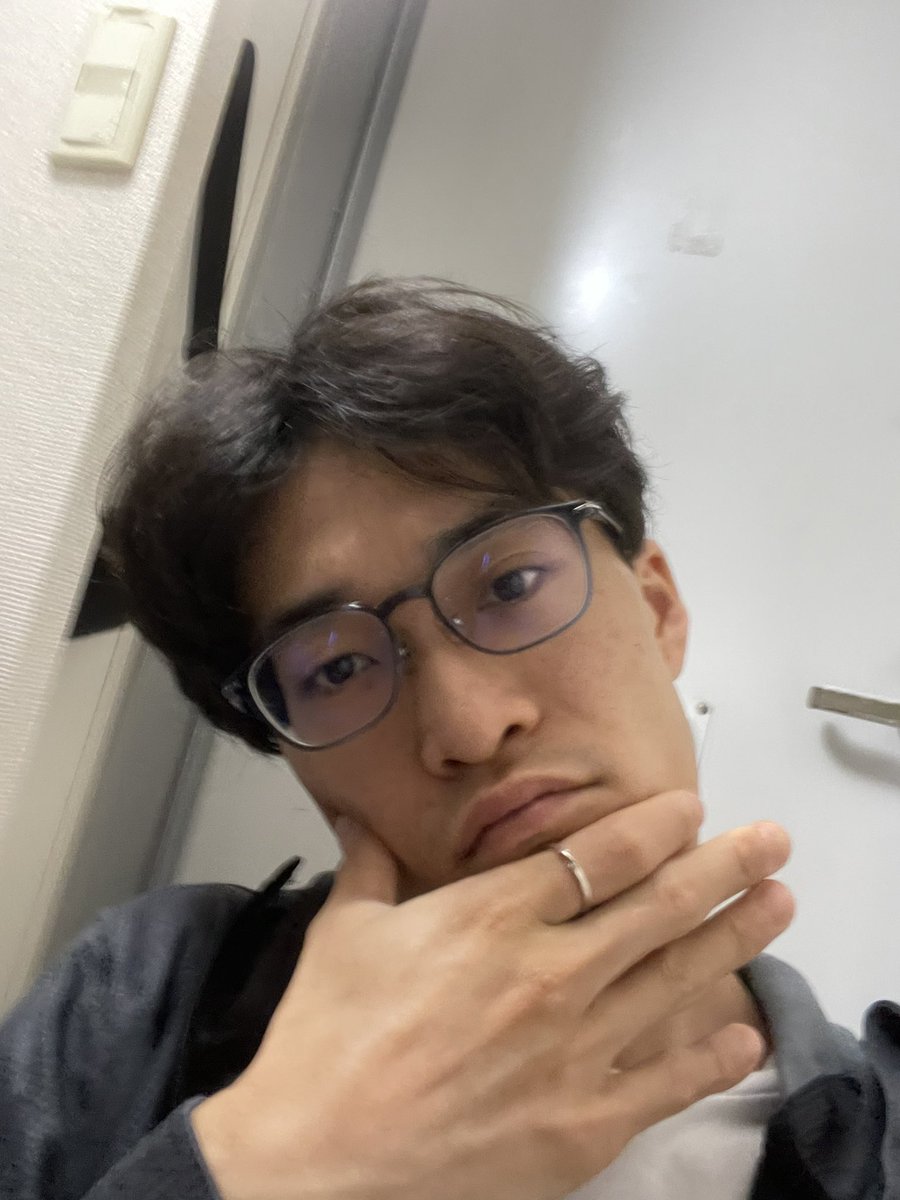 cherryyutaro's tweet photo. YouTubeの概要欄少し変えました！
借金返済まであと10ヶ月！
変わらず楽しく生きてます♪ https://t.co/o9gJ0UjiPZ