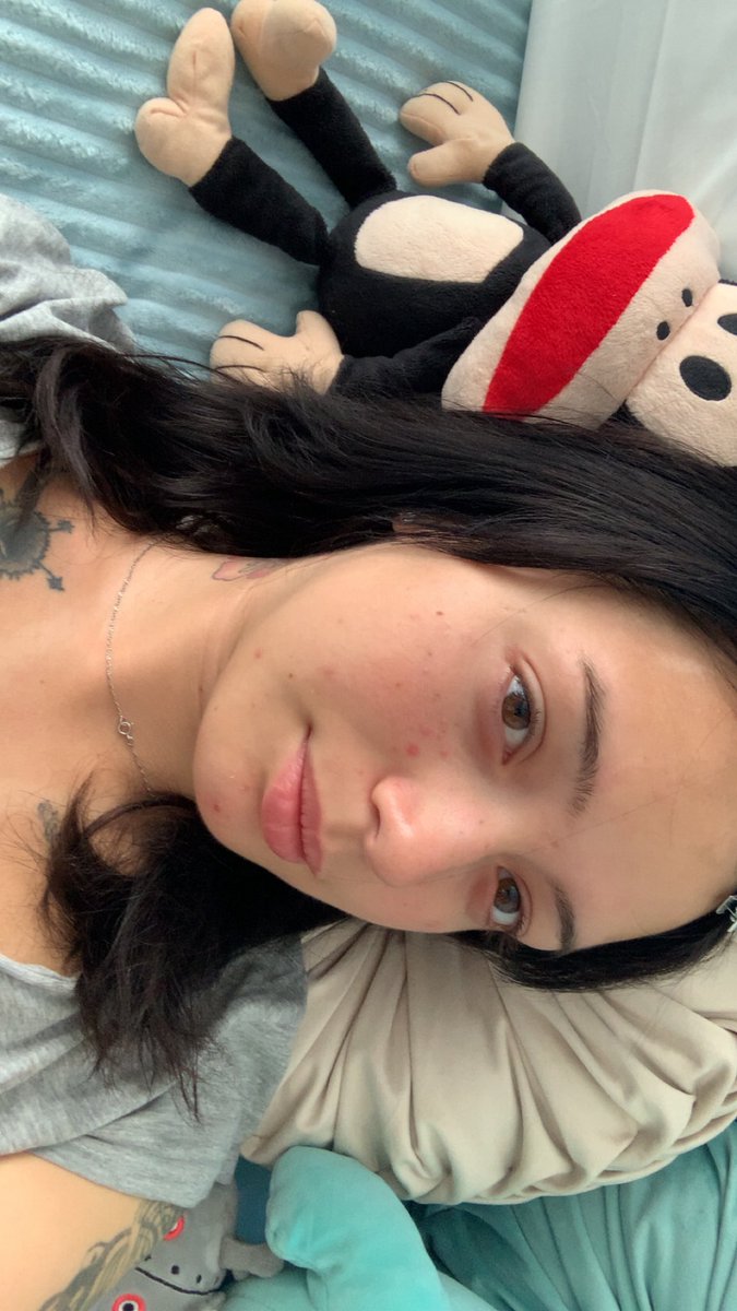 Nikenbulee's tweet photo. Good morning for me https://t.co/6mLnoYP73J