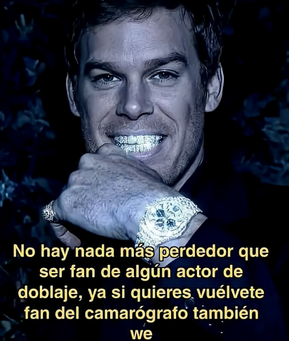 Kbronproyectado's tweet photo. Lo más cagado del fandom del doblaje latino, es que no valoran correctamente a los actores por su arte ni analizan su trabajo, sino que muchos otakus y gamers latinos solo los endiosan porque son lo más cerca que estarán de conocer y conversar con sus personajes y celebridades favoritas.

Hay muchos actores de doblaje que son buenísimos, pero solo por no protagonizar un anime popular o una saga de películas taquilleras, la comunidad los infravalora o no los reconoce.

En el caso de Héctor ireta, no es ni famoso ni muy bueno como actor de doblaje, siempre hace voz de niño llorón.