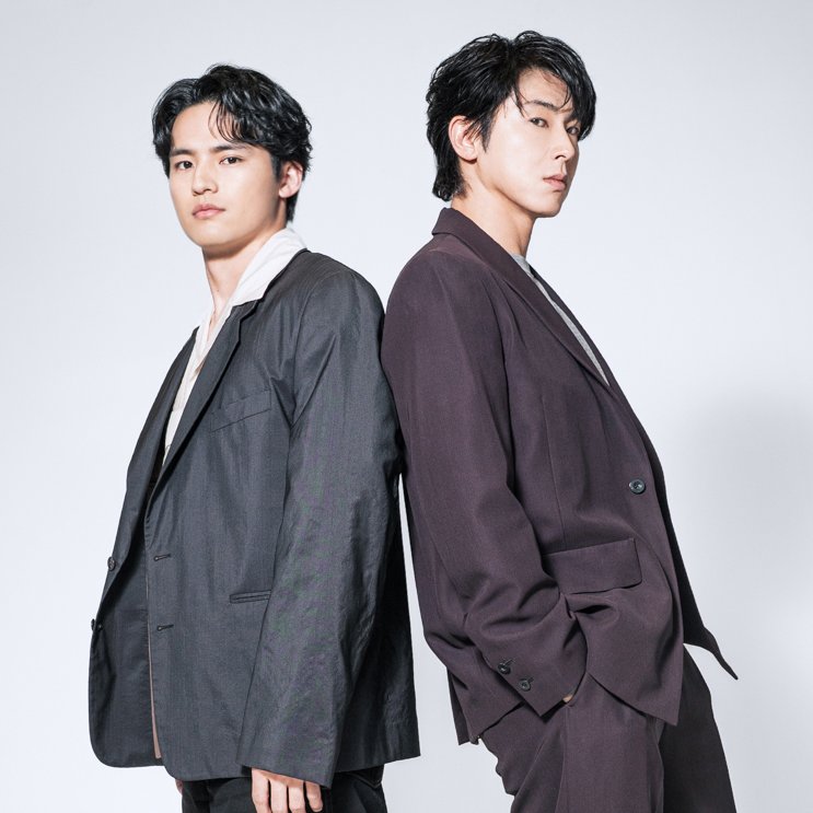 mezamashimedia's tweet photo. 公開中の映画『TOKYO BURST-犯罪都市-』出演の水上恒司さん＆ユンホ（東方神起）さんにインタビュー！

・アクションシーンでのハプニング
・現場での過ごし方は？
・オム・ギジュンさん＆福士蒼汰さんとの共演

▶️https://t.co/SORVtXEIeo

@movietokyoburst @koshi_mizukami @TOHOSHINKI_X_JP https://t.co/QE1GL0KXp8