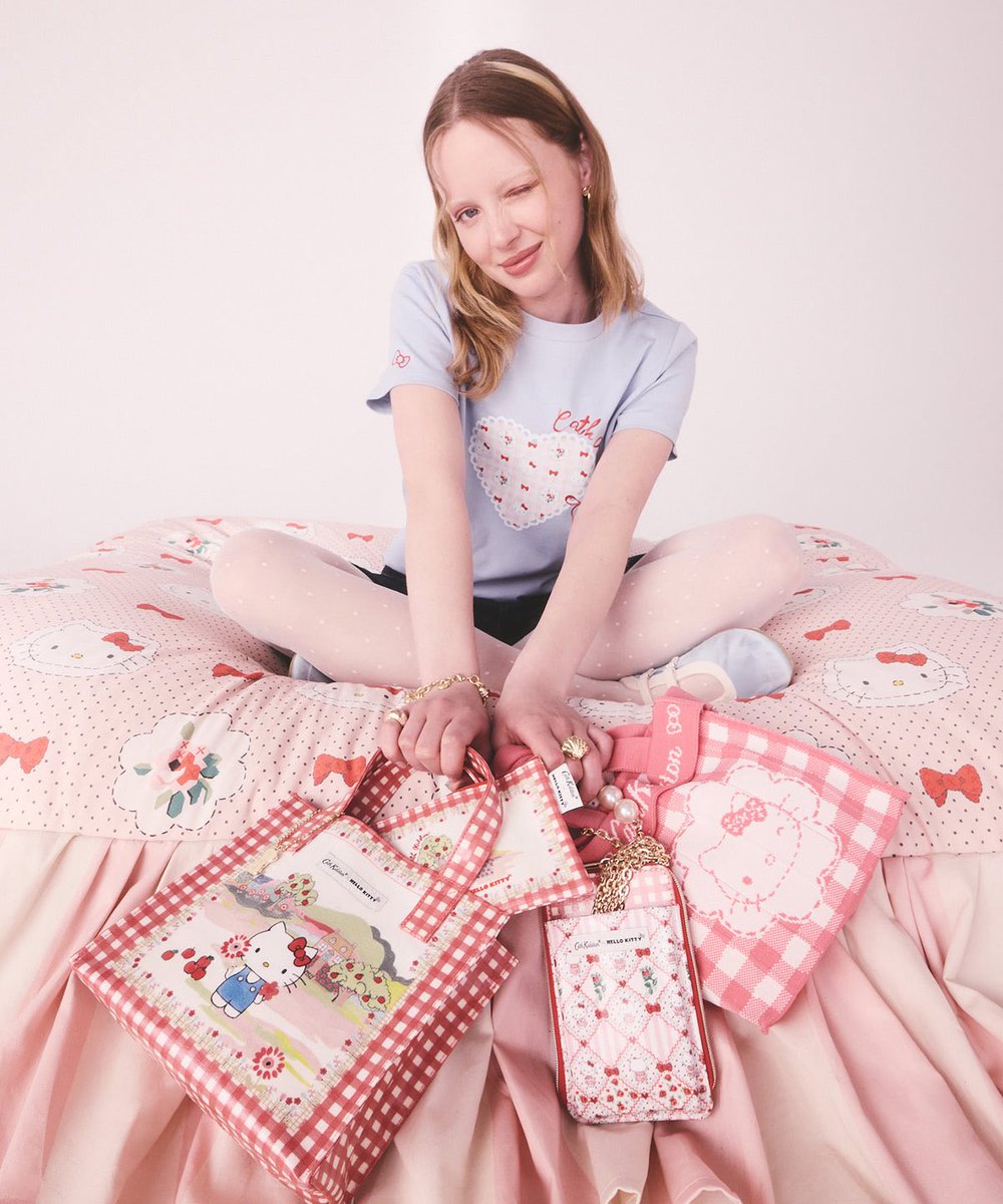 Wanawannn's tweet photo. Cath Kidston × Hello Kitty 💗👀🤏🏻

เปิดขายวันนี้ แต่ในเว็บเริ่มหมดแล้ว ‼️ ขอคนไว สาวกน้องคิตตี้ เอฟด่วนน ฝั่งญี่ปุ่น น่ารัก 300% แม่ 😽➰ส่งฟรี (มัดจำได้ 50%) https://t.co/gn3iVknYH0