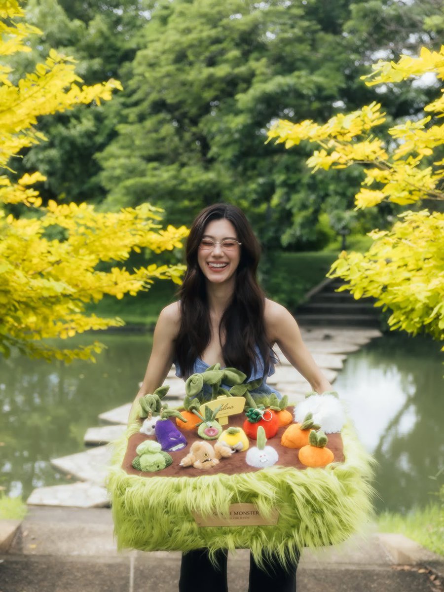 LenaMiuTH's tweet photo. 🍅🥕🫐🌶️🍇🍠 👩🏻‍🌾

📸 260605
IG Post : lalinalena

#GENTLEMONSTER
#GENTLEMONSTER_VeggieCollection2026
#GENTLEMONSTER2026
#LalinaLena #ลีน่าลลินา https://t.co/U8yV9TqS1n
