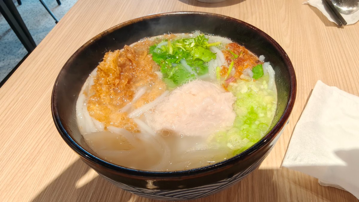 413s9's tweet photo. 新竹の米粉うめー！ https://t.co/xkCr3IKDNC