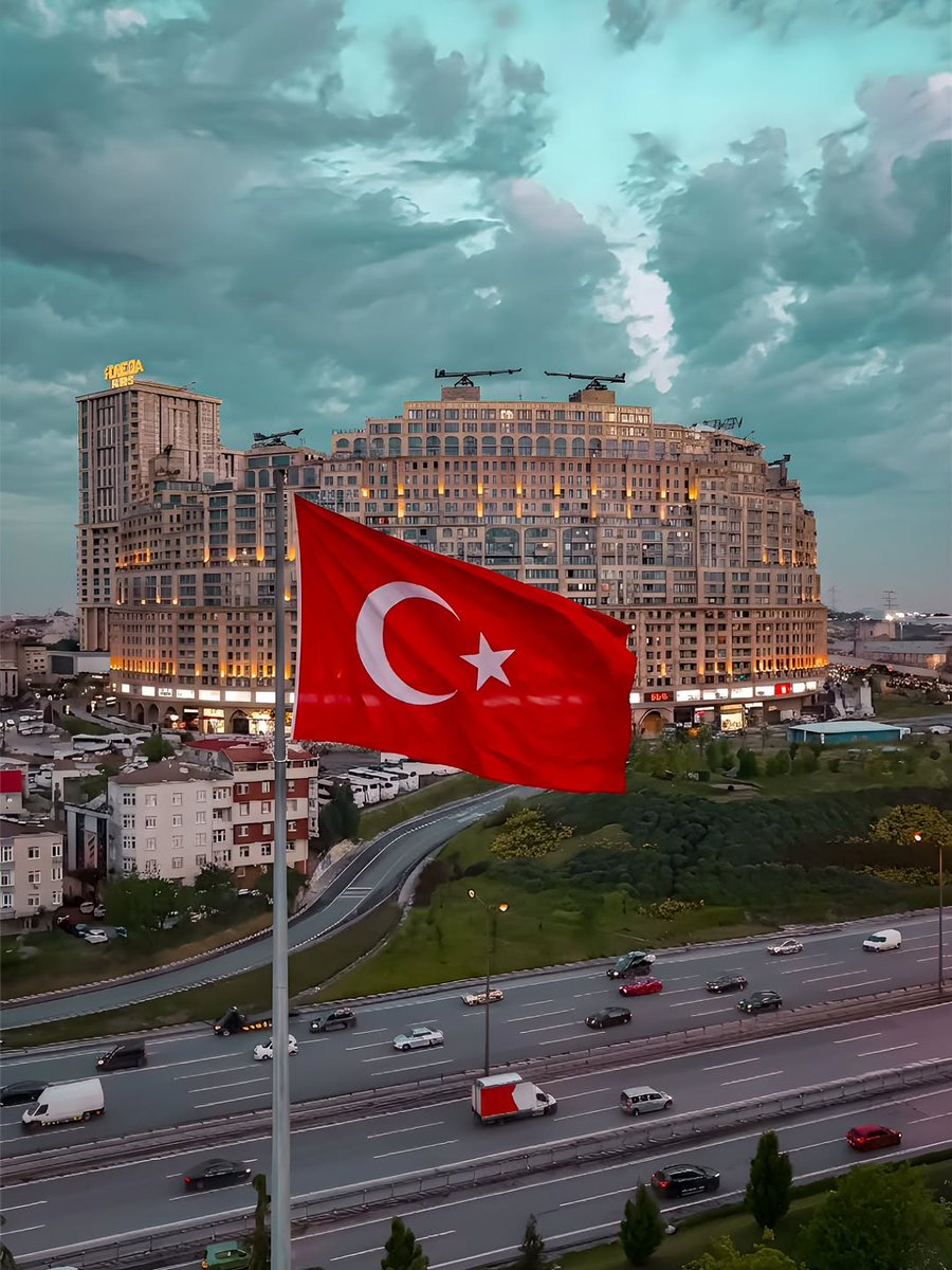 travelandchill1's tweet photo. Istanbul Turkiye 🇹🇷 https://t.co/IovGFsRFGk