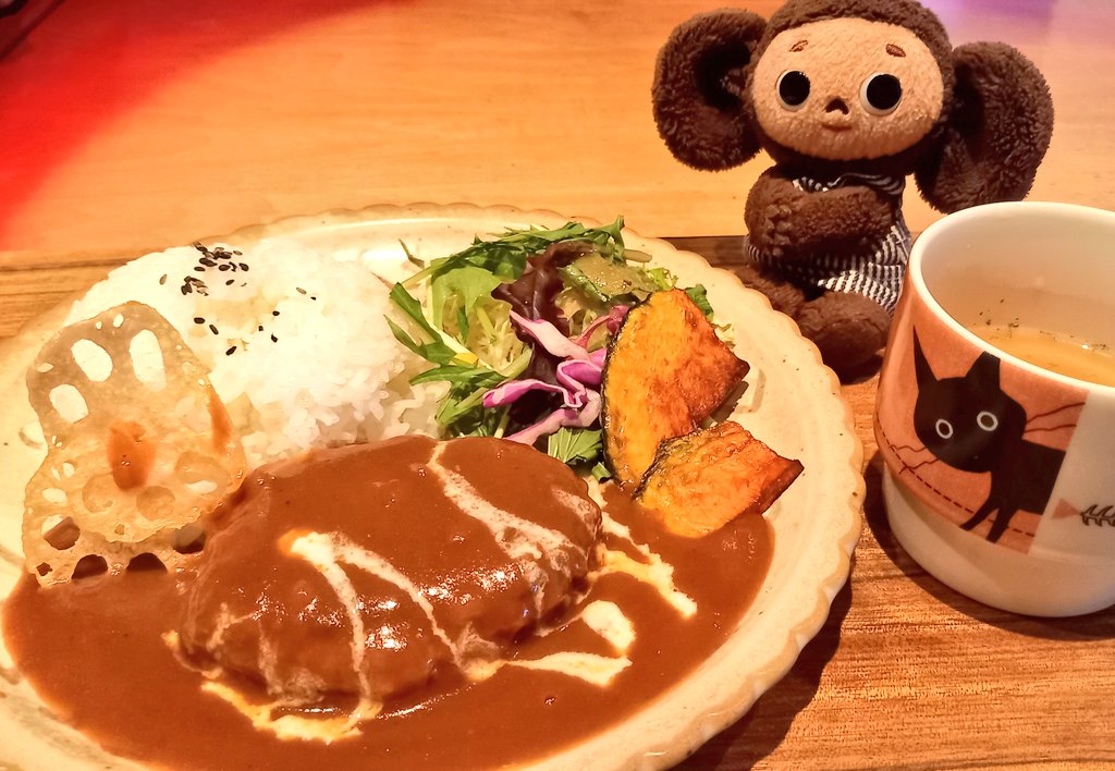 otamesitui's tweet photo. ランチ🐮🍴🍰🌰😋 https://t.co/0jQibqQMKw