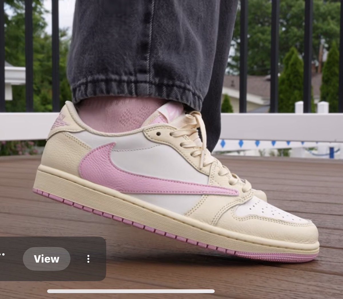 CineStyleInc's tweet photo. @alamascus @djnastynick123 they are awesome kids shoes, or shoes for your lady. I have yet to see any grown man pull these off with a good fit. https://t.co/VLDJycmr6B