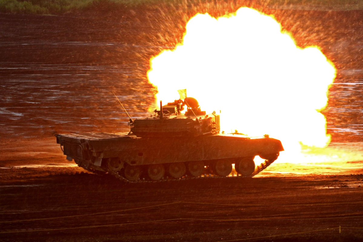 JGSDF_QED's tweet photo. 総火演研修行って来ました！

（画像は一般公開されてた頃のです） https://t.co/Eh2r0GrfuD